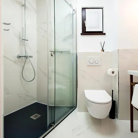 Apartman De Amicis *