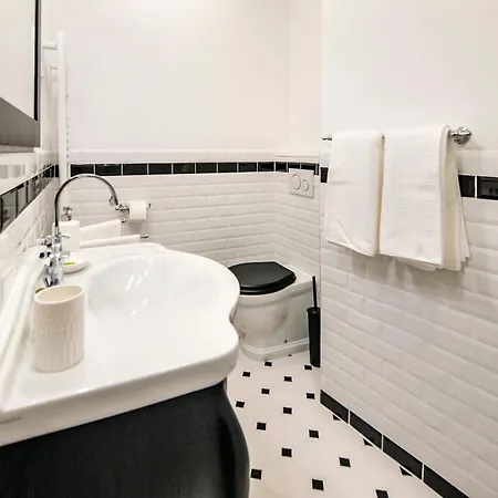De Amicis Apartman