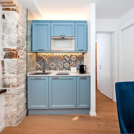 De Amicis Apartman
