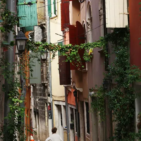 Apartman De Amicis *