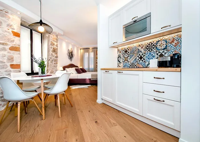 Apartment De Amicis *