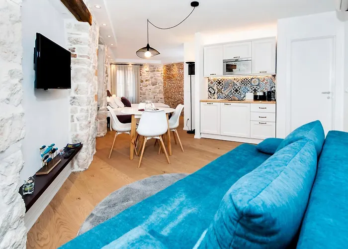 De Amicis Apartment *