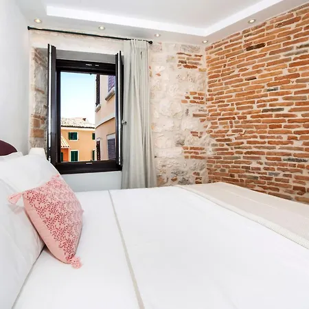 아파트 De Amicis *